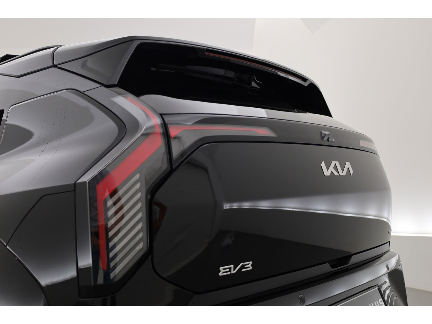 Kia EV3 GT-Line 81.4 kWh | Pano | HUD | Stoelventi. | Harman Kardon | 360cam | Vehicle-to-load