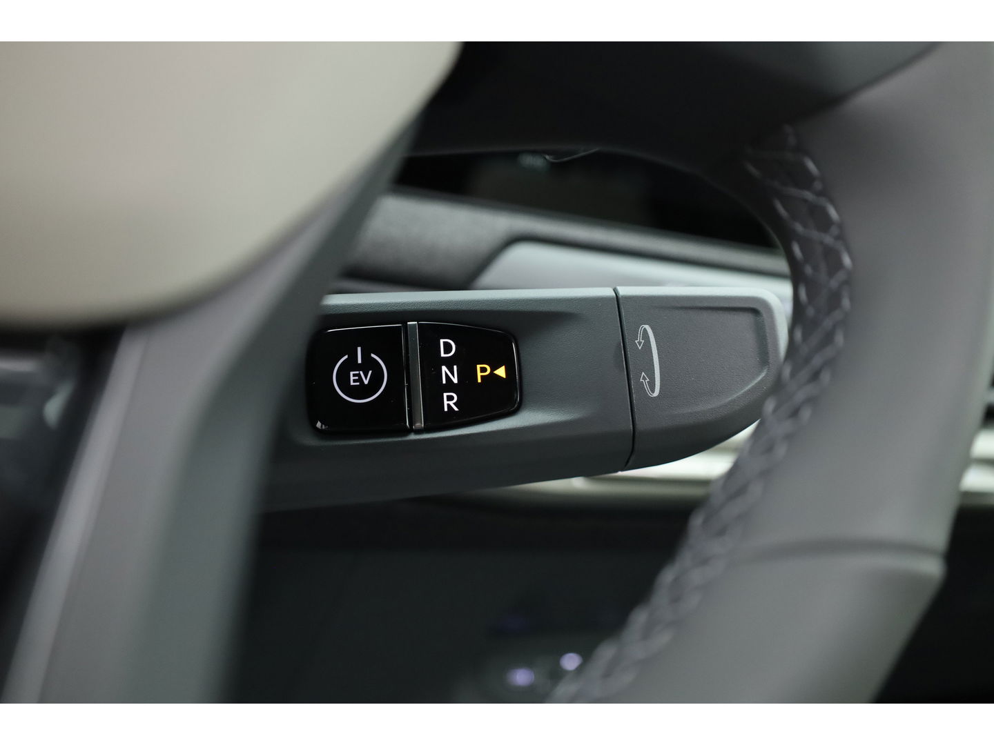 Kia EV3 GT-Line 81.4 kWh | Pano | HUD | Stoelventi. | Harman Kardon | 360cam | Vehicle-to-load