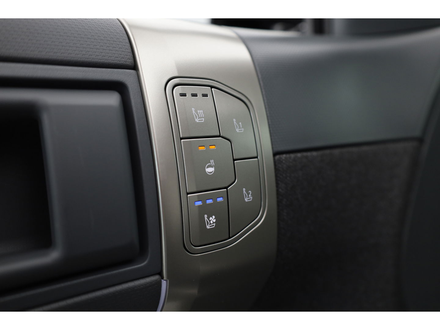 Kia EV3 GT-Line 81.4 kWh | Pano | HUD | Stoelventi. | Harman Kardon | 360cam | Vehicle-to-load