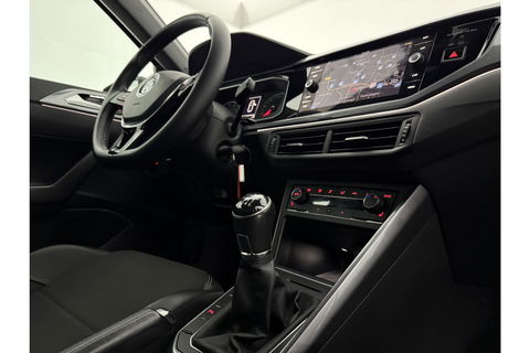 Volkswagen Polo 1.0 TSI R-line LED Carplay ACC Clima Navi PDC 17"LMV