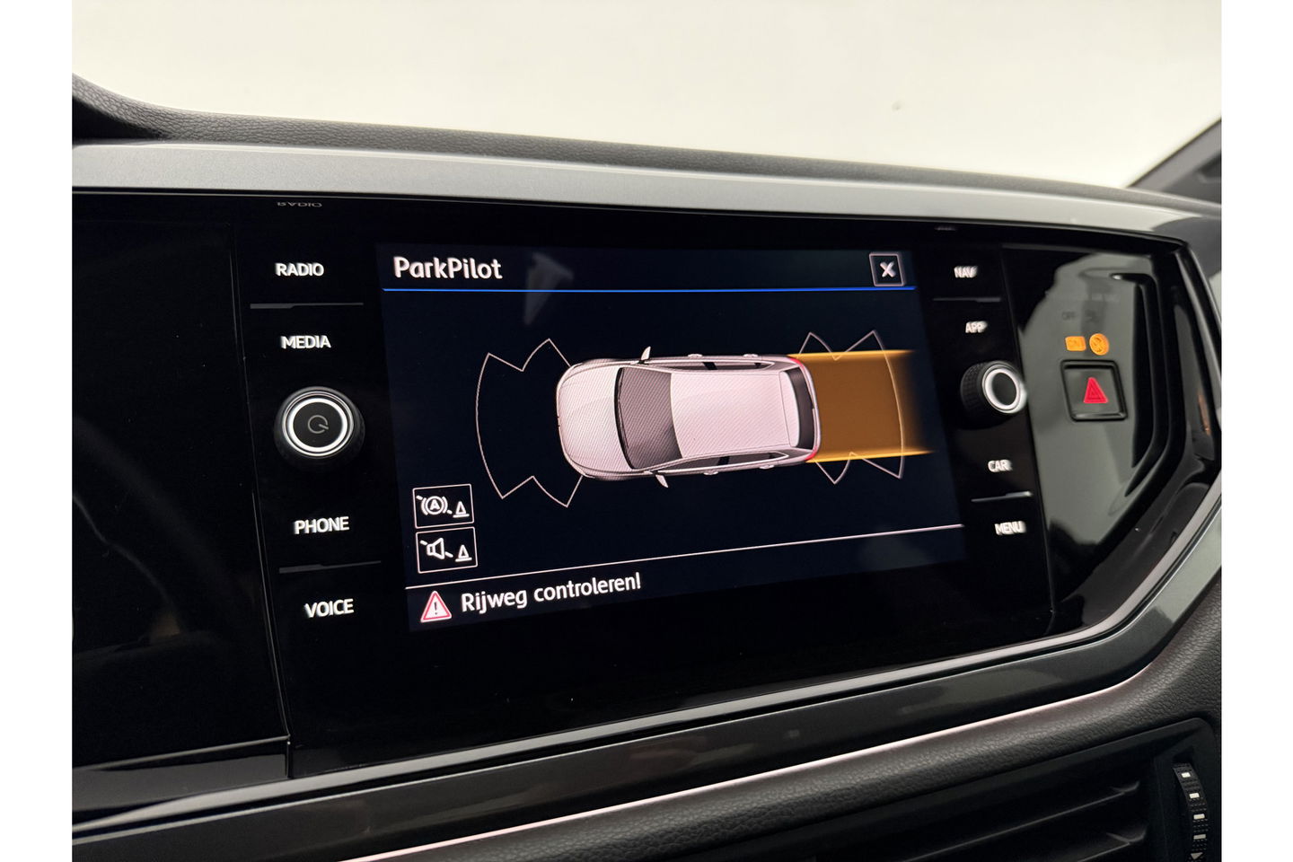 Volkswagen Polo 1.0 TSI R-line LED Carplay ACC Clima Navi PDC 17"LMV
