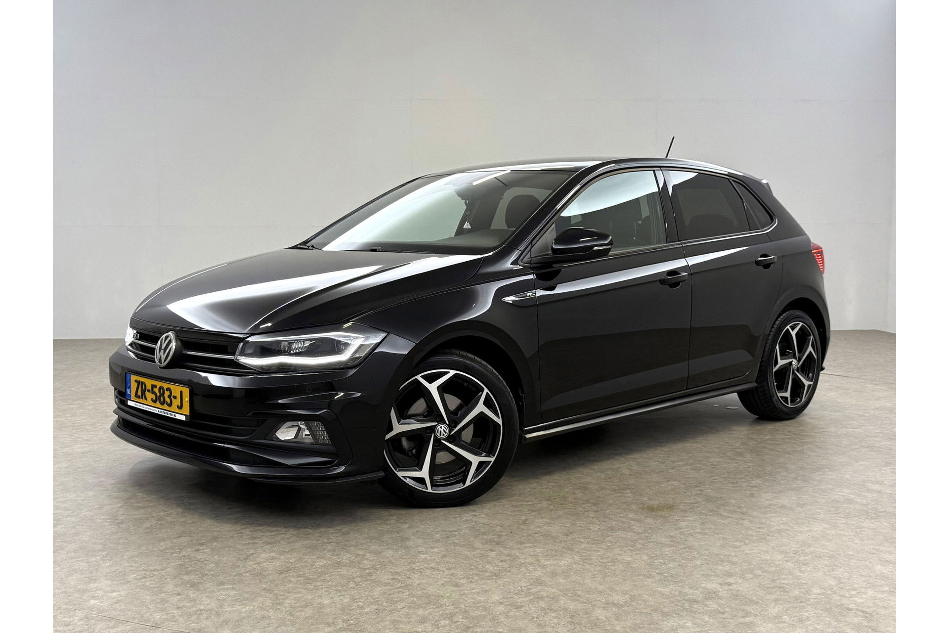 Volkswagen Polo 1.0 TSI R-line LED Carplay ACC Clima Navi PDC 17"LMV