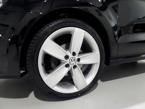 Volkswagen Polo 1.4-16V Highline DSG "Origineel NL!" Automaat! Bluetooth 17"Velgen Cruise-control, van 2e eigenaar in nieuwstaat!