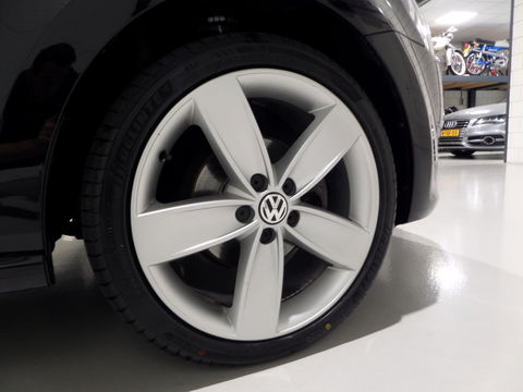 Volkswagen Polo 1.4-16V Highline DSG "Origineel NL!" Automaat! Bluetooth 17"Velgen Cruise-control, van 2e eigenaar in nieuwstaat!