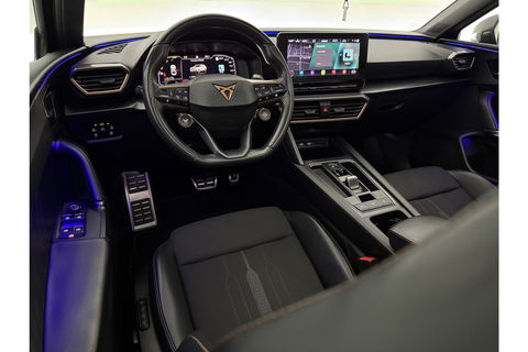 CUPRA Leon Sportstourer 1.4 e-Hybrid VZ Performance | 245PK | Panoramadak | Virtual Cockpit | Memory Seats | Sfeer | LED | Clima | Cruise | Navi | PDC | 19''LMV