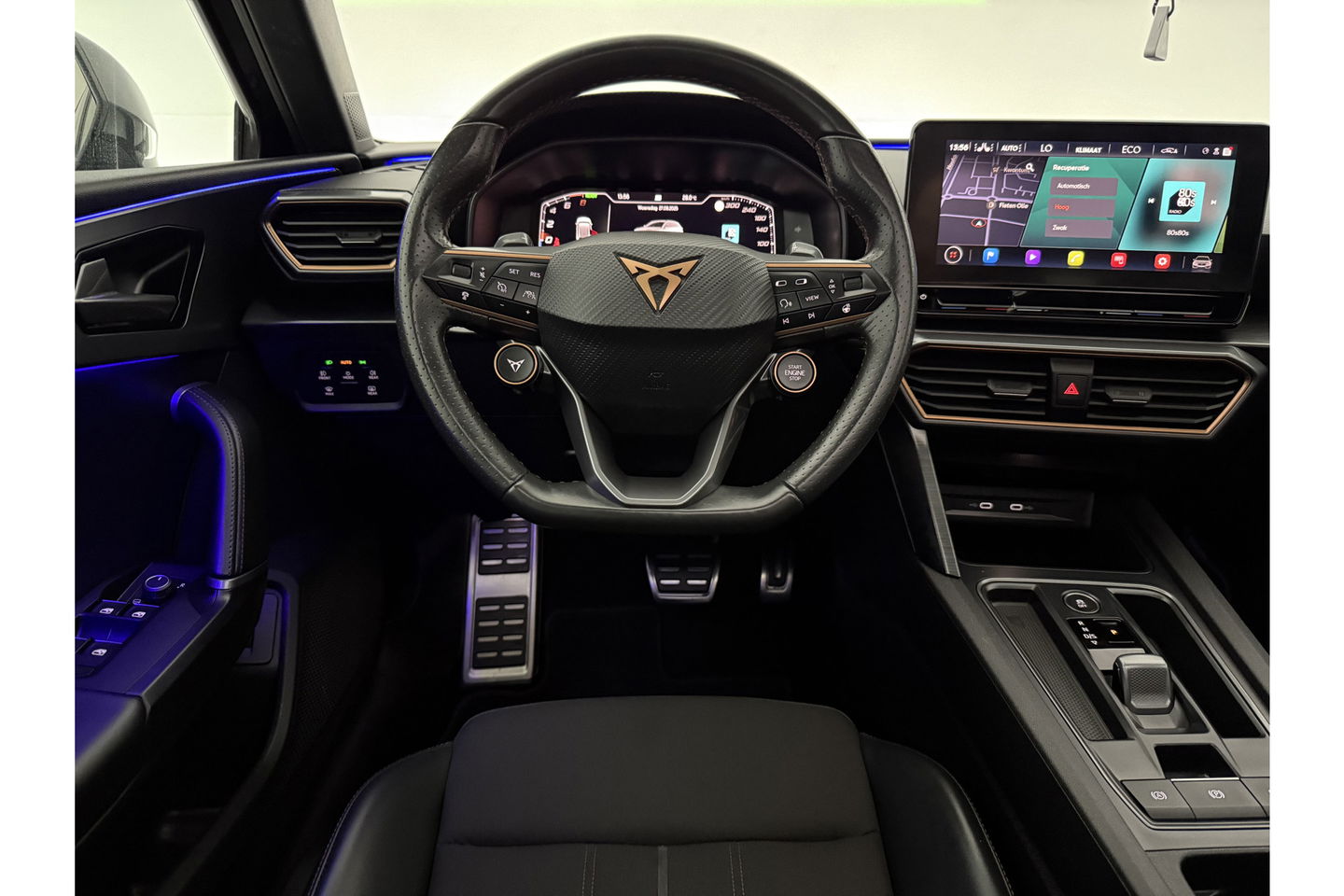 CUPRA Leon Sportstourer 1.4 e-Hybrid VZ Performance | 245PK | Panoramadak | Virtual Cockpit | Memory Seats | Sfeer | LED | Clima | Cruise | Navi | PDC | 19''LMV