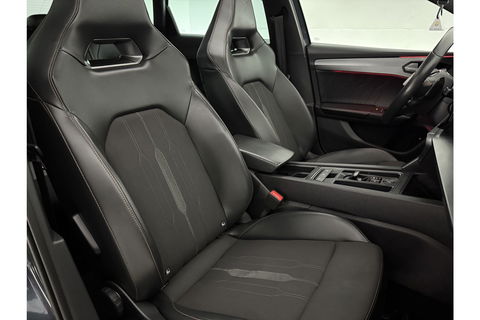 CUPRA Leon Sportstourer 1.4 e-Hybrid VZ Performance | 245PK | Panoramadak | Virtual Cockpit | Memory Seats | Sfeer | LED | Clima | Cruise | Navi | PDC | 19''LMV