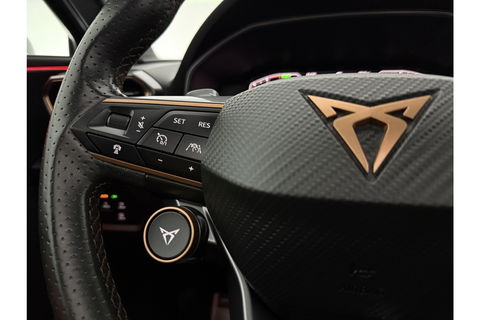 CUPRA Leon Sportstourer 1.4 e-Hybrid VZ Performance | 245PK | Panoramadak | Virtual Cockpit | Memory Seats | Sfeer | LED | Clima | Cruise | Navi | PDC | 19''LMV
