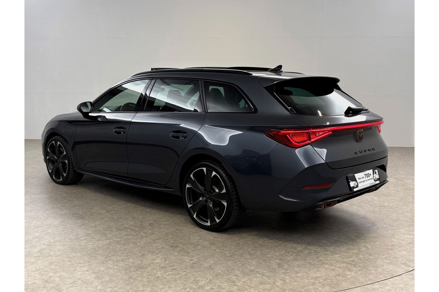 CUPRA Leon Sportstourer 1.4 e-Hybrid VZ Performance | 245PK | Panoramadak | Virtual Cockpit | Memory Seats | Sfeer | LED | Clima | Cruise | Navi | PDC | 19''LMV