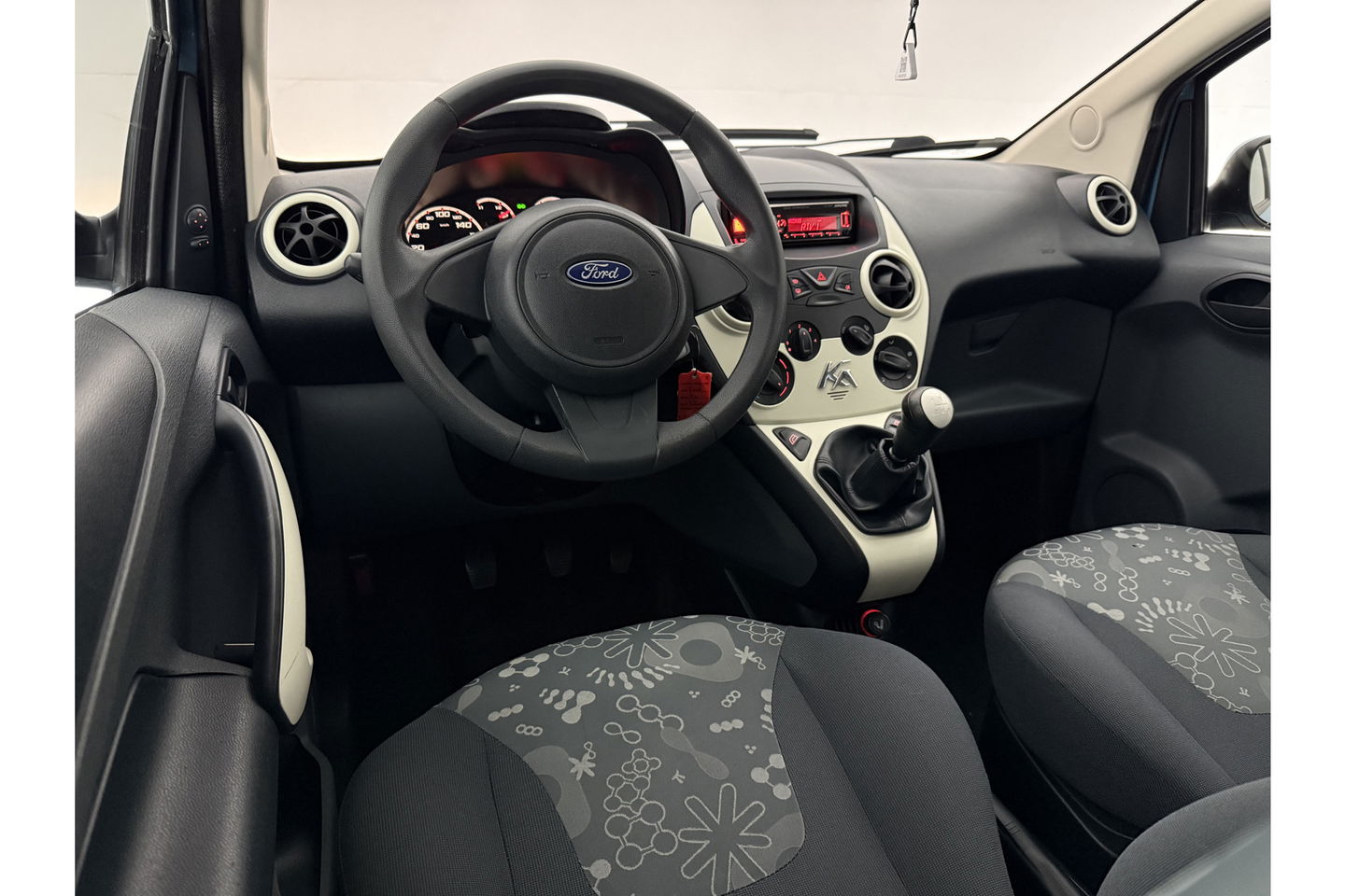 Ford Ka 1.2 Trend | Bluetooth radio | Elekrische ramen