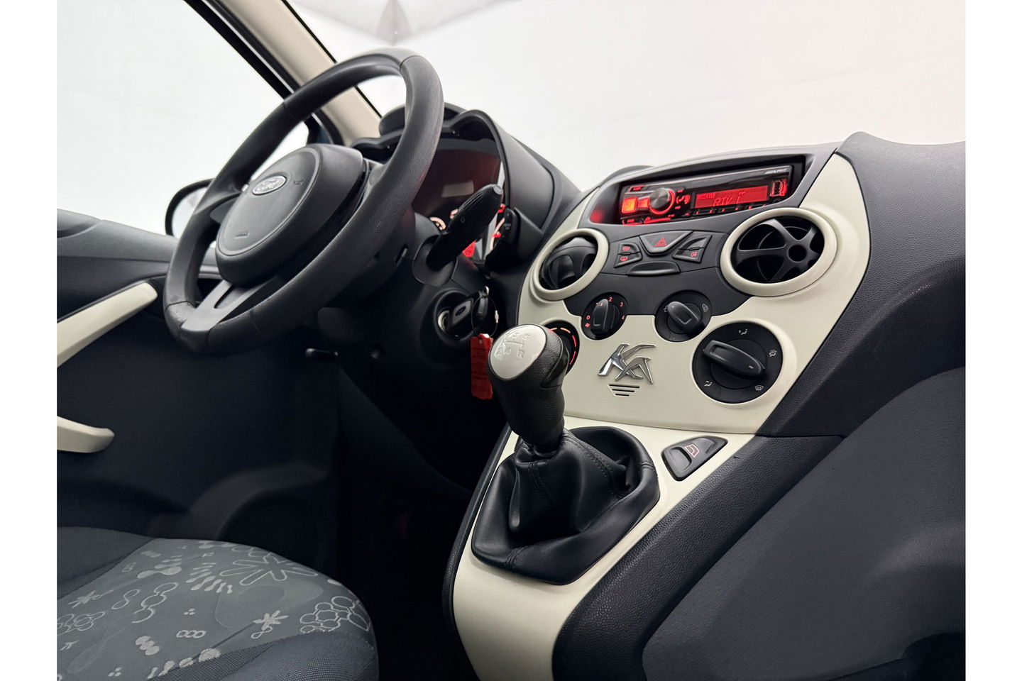 Ford Ka 1.2 Trend | Bluetooth radio | Elekrische ramen
