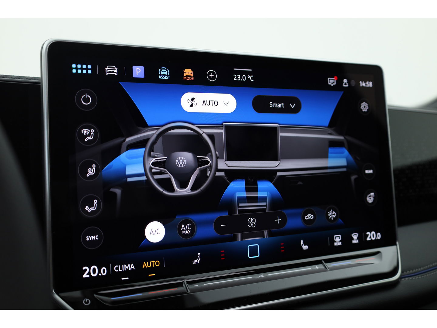 Volkswagen Tiguan 1.5 eHybrid R-Line Black Style 272pk | Pano | Massage | Adapt. Cruise | Elek. Trekhaak | IQ. Light | Camera | Keyless