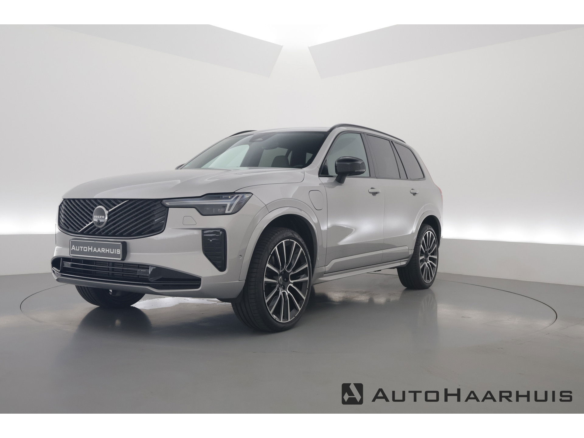 Volvo XC90 T8 Recharge Plus Dark | Luchtvering | 360cam | Stoelventi. | Bowers & Wilkins | Elek. Trekhaak | Memory seats