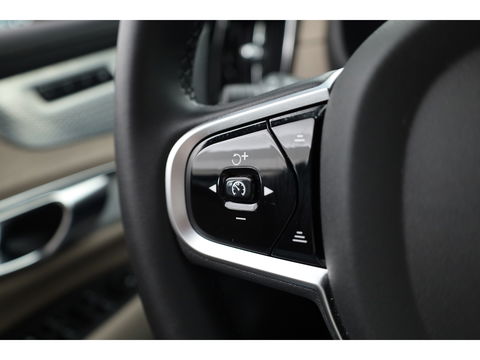 Volvo XC90 T8 Recharge Plus Dark | Luchtvering | 360cam | Stoelventi. | Bowers & Wilkins | Elek. Trekhaak | Memory seats