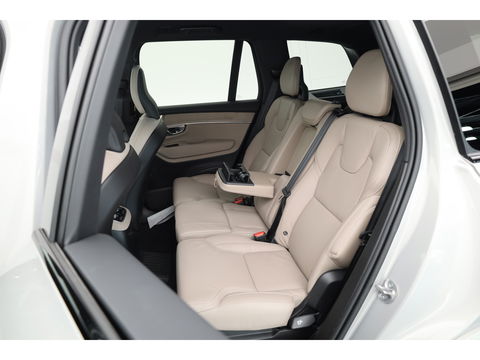 Volvo XC90 T8 Recharge Plus Dark | Luchtvering | 360cam | Stoelventi. | Bowers & Wilkins | Elek. Trekhaak | Memory seats