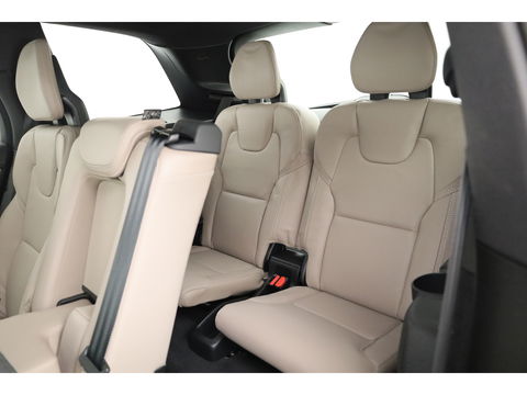 Volvo XC90 T8 Recharge Plus Dark | Luchtvering | 360cam | Stoelventi. | Bowers & Wilkins | Elek. Trekhaak | Memory seats