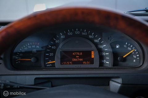 Mercedes-Benz G-Klasse 500 St.Wagon | CarPlay | Camera | Youngtimer | Trekhaak | Alcantara hemel | Rijklaar |