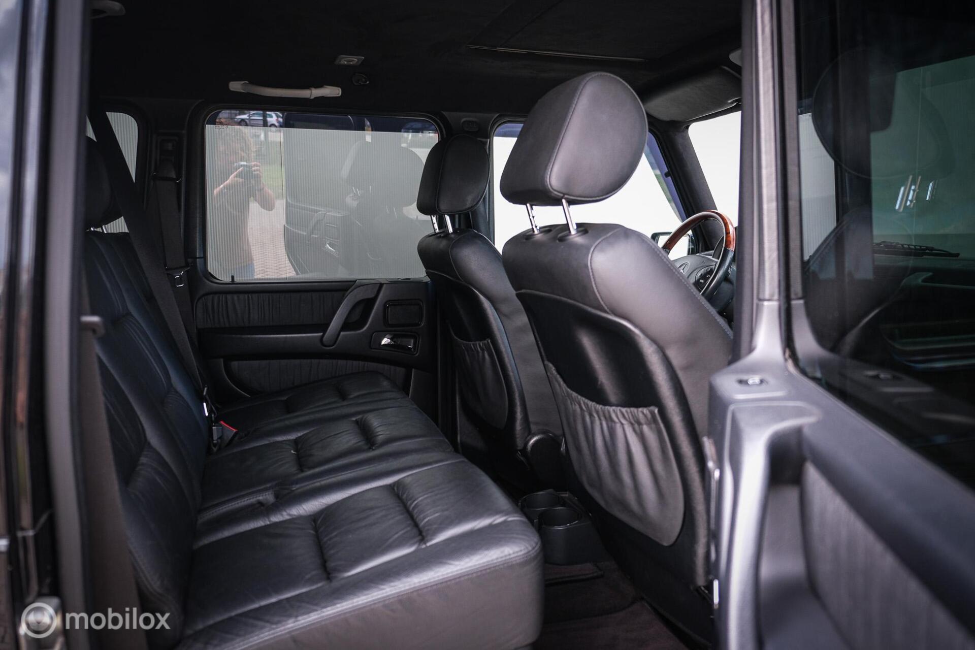 Mercedes-Benz G-Klasse 500 St.Wagon | CarPlay | Camera | Youngtimer | Trekhaak | Alcantara hemel | Rijklaar |