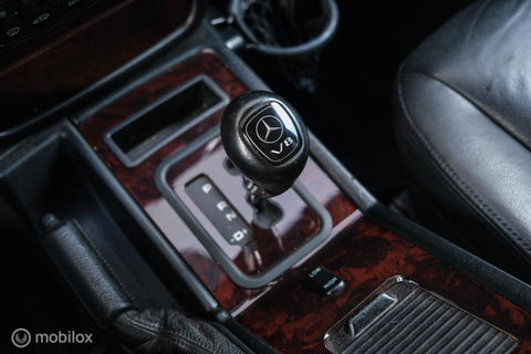 Mercedes-Benz G-Klasse 500 St.Wagon | CarPlay | Camera | Youngtimer | Trekhaak | Alcantara hemel | Rijklaar |