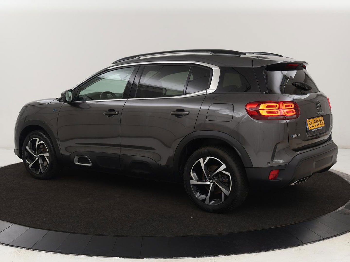 Citroën C5 Aircross 1.6 Plug-in Hybrid 225 Feel | Adaptive cruise | Leder/Alcantara | Camera | Carplay | Navigatie | Dodehoek detectie | Full LED | Keyless | PHEV