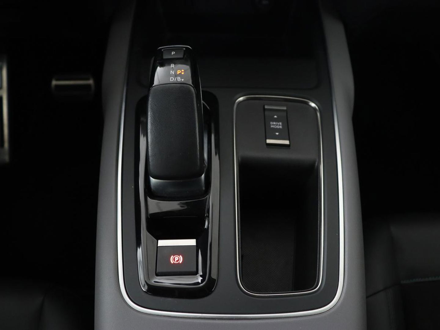 Citroën C5 Aircross 1.6 Plug-in Hybrid 225 Feel | Adaptive cruise | Leder/Alcantara | Camera | Carplay | Navigatie | Dodehoek detectie | Full LED | Keyless | PHEV