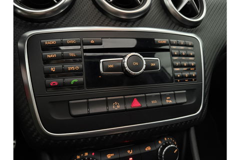 Mercedes-Benz A-Klasse 180 CDI Panoramadak | LED | Spoiler | Airco | Navi | PDC | 18"LMV