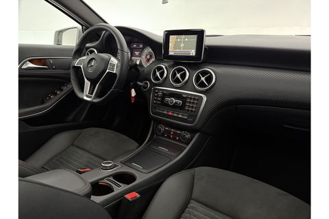 Mercedes-Benz A-Klasse 180 CDI Panoramadak | LED | Spoiler | Airco | Navi | PDC | 18"LMV