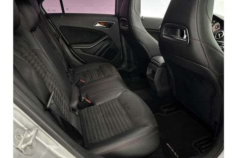 Mercedes-Benz A-Klasse 180 CDI Panoramadak | LED | Spoiler | Airco | Navi | PDC | 18"LMV