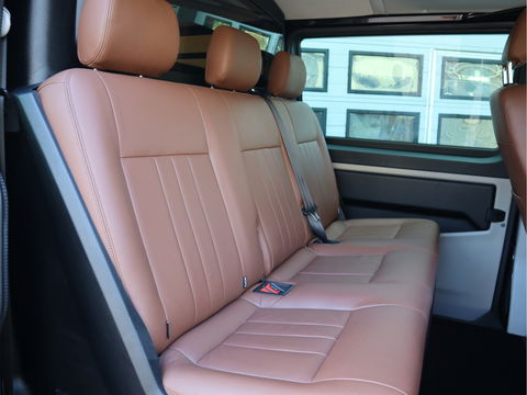 Volkswagen Transporter 2.0 TDI 150kw L2 Lang DC Highline - Led - 2 x Schuifdr. - Leder