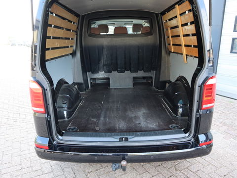 Volkswagen Transporter 2.0 TDI 150kw L2 Lang DC Highline - Led - 2 x Schuifdr. - Leder
