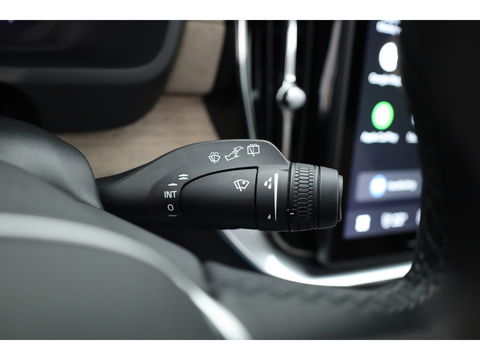 Volvo XC90 2.0 T8 Plug-in hybrid AWD Ultra Bright | Luchtvering | Massage | B&W Audio | Pano-dak | Stoelvent. |  Head-up | 360 camera |