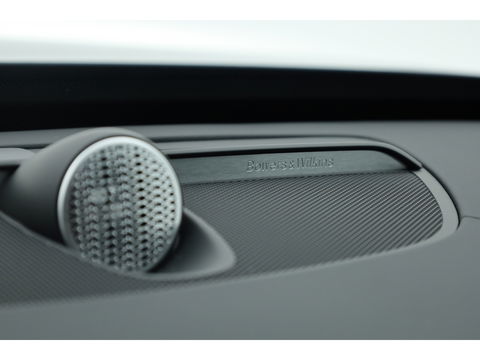 Volvo XC90 2.0 T8 Plug-in hybrid AWD Ultra Bright | Luchtvering | Massage | B&W Audio | Pano-dak | Stoelvent. |  Head-up | 360 camera |