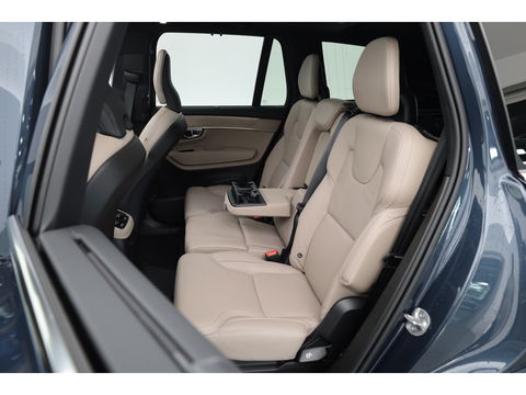 Volvo XC90 2.0 T8 Plug-in hybrid AWD Ultra Bright | Luchtvering | Massage | B&W Audio | Pano-dak | Stoelvent. |  Head-up | 360 camera |