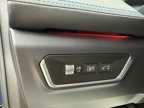 Lynk & Co 01 1.5 Memory seats l pano l 360 I Plug in