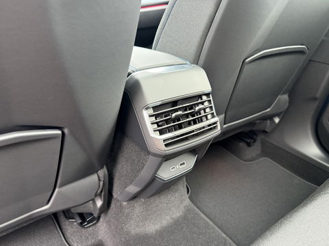 Lynk & Co 01 1.5 Memory seats l pano l 360 I Plug in