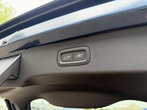 Lynk & Co 01 1.5 Memory seats l pano l 360 I Plug in