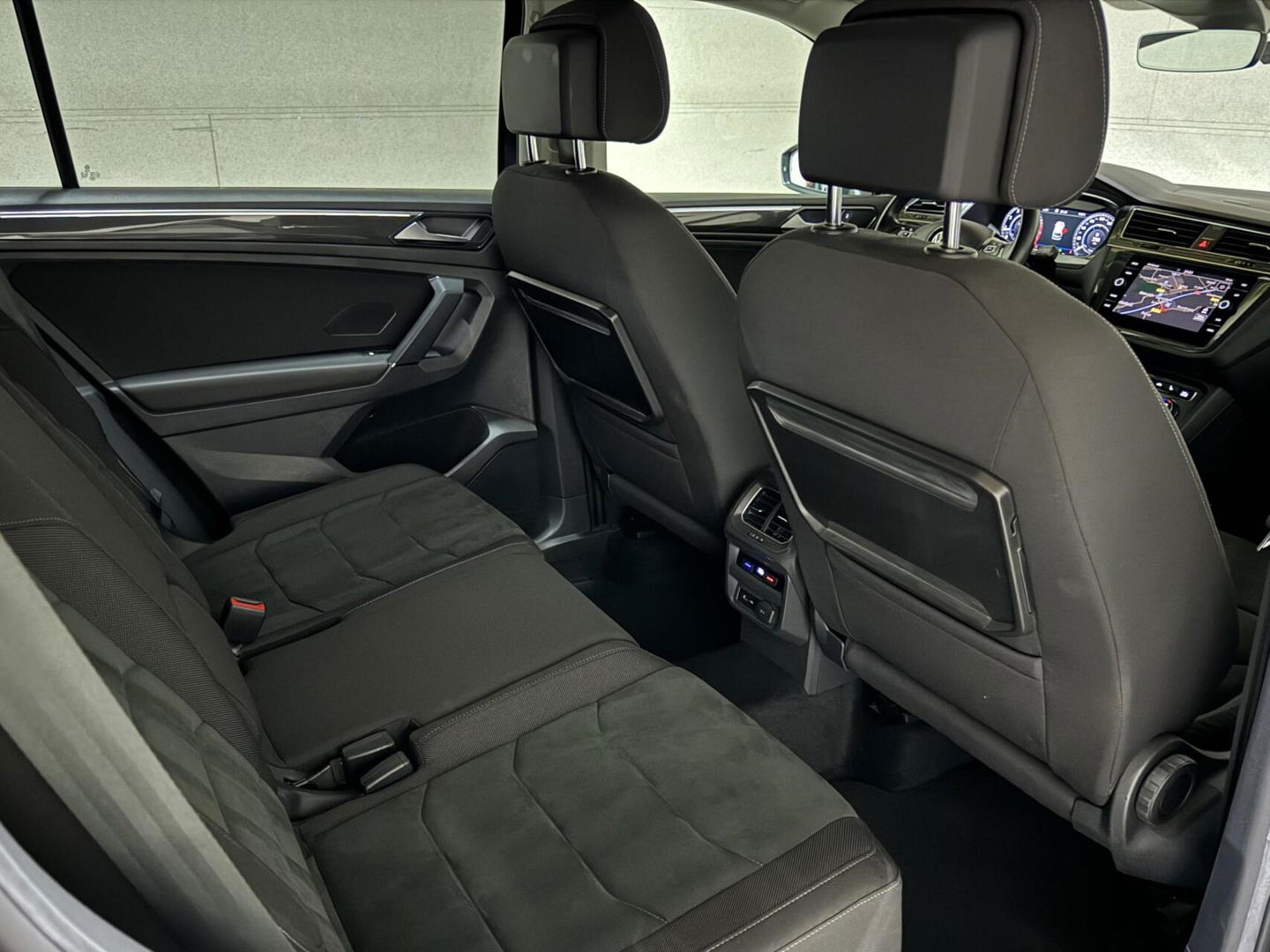 Volkswagen Tiguan 1.4 TSI 4Motion R-Line Pano Virtual Trekh. NAP