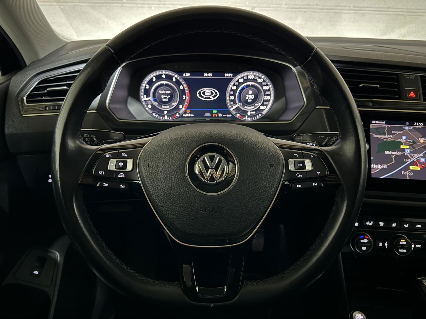 Volkswagen Tiguan 1.4 TSI 4Motion R-Line Pano Virtual Trekh. NAP