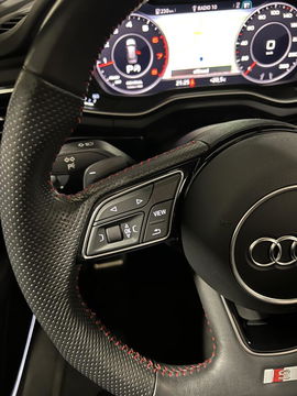 Audi A4 Avant 2.0 TFSI S-line Pano Virtual Black Edition VOL