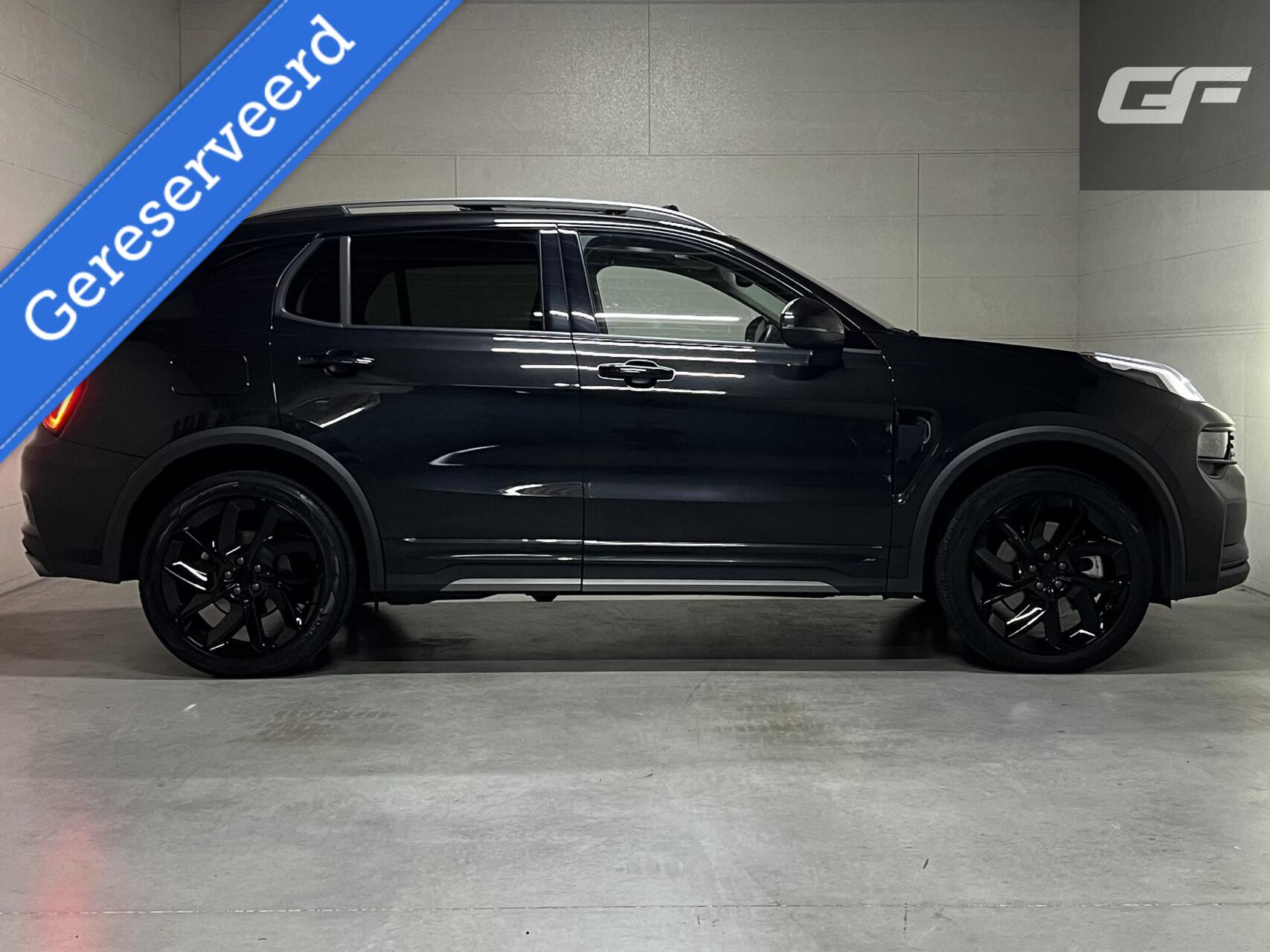 Lynk & Co 01 1.5 Plug-in Black Edition Carplay Sfeerver. 360° NAP