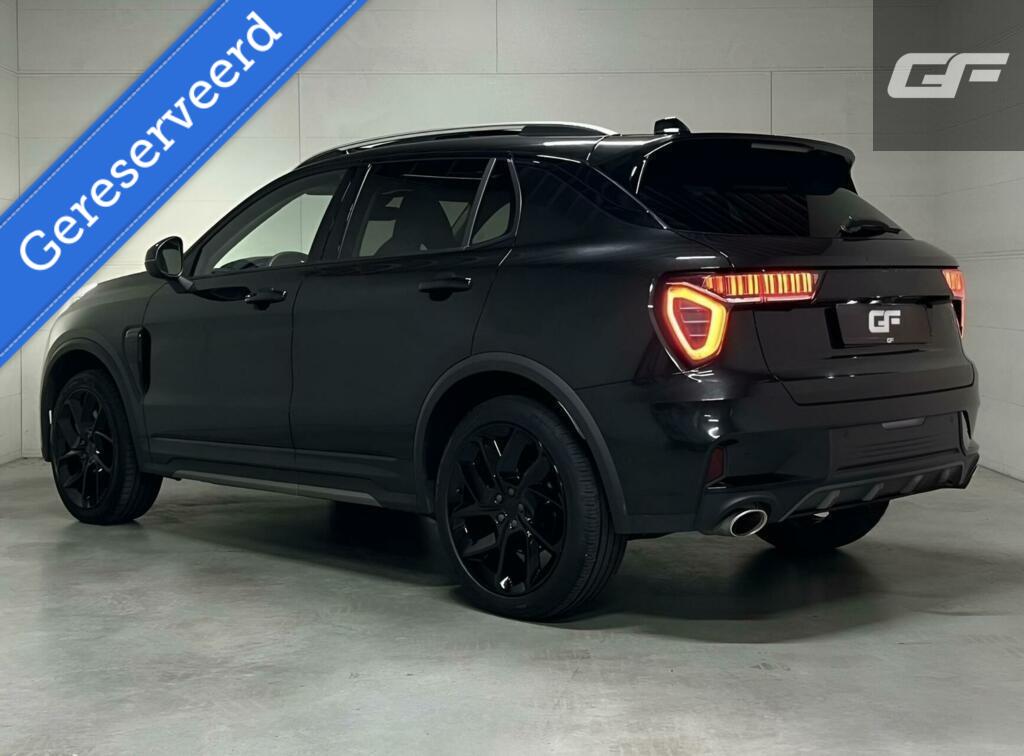Lynk & Co 01 1.5 Plug-in Black Edition Carplay Sfeerver. 360° NAP