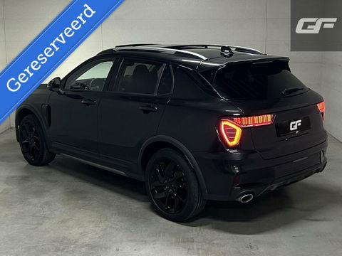 Lynk & Co 01 1.5 Plug-in Black Edition Carplay Sfeerver. 360° NAP