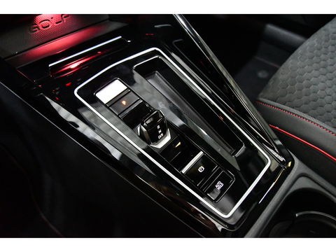 Volkswagen Golf 2.0 TSI GTI Clubsport, Panorama, HK Audio, Groot display