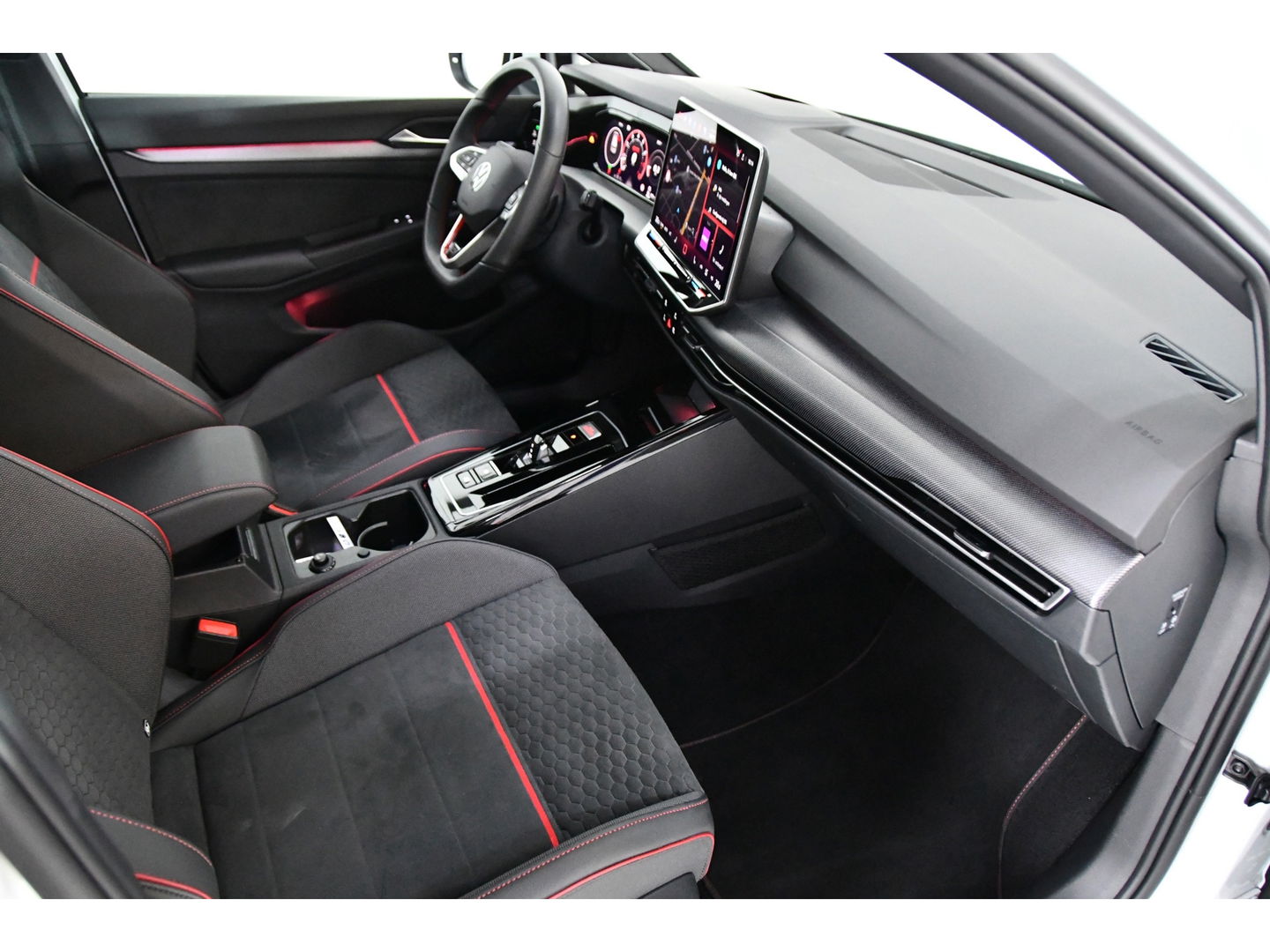 Volkswagen Golf 2.0 TSI GTI Clubsport, Panorama, HK Audio, Groot display