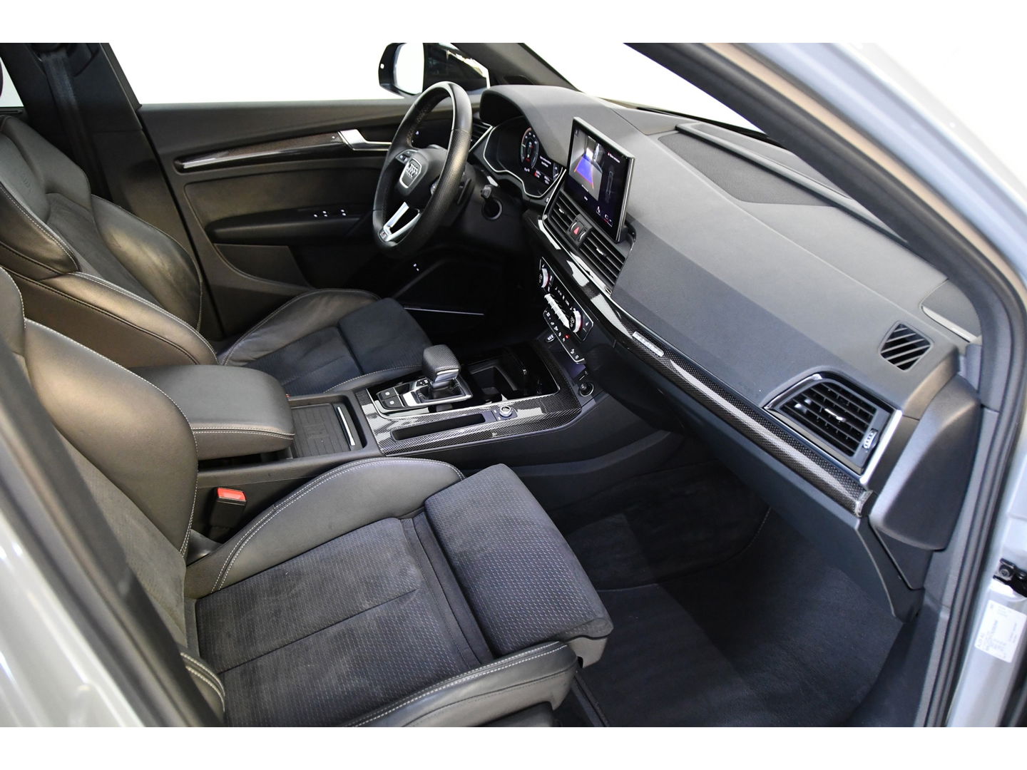 Audi Q5 Sportback 55 TFSI e S edition Competition Luchtvering