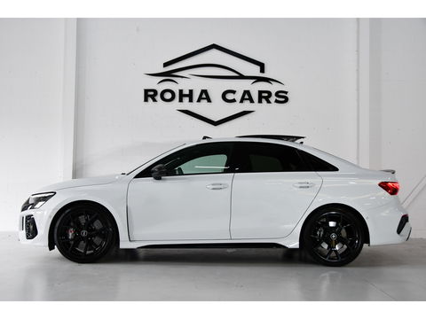 Audi RS3 Limousine 2.5 TFSI quattro, Hulk edition, Keramisch, Panoramadak