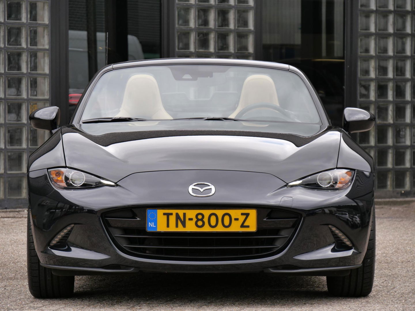 Mazda MX-5 1.5 CHAIRO/ LEER/ BOSE/ DAB/ *NL-AUTO MET UITSTRALING*
