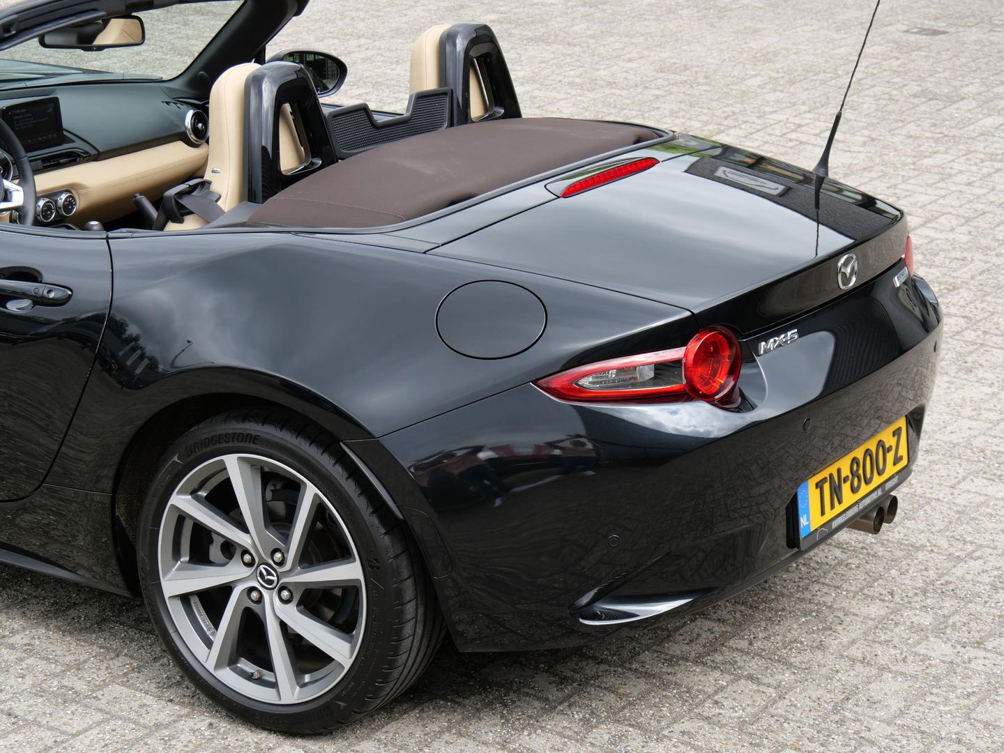Mazda MX-5 1.5 CHAIRO/ LEER/ BOSE/ DAB/ *NL-AUTO MET UITSTRALING*