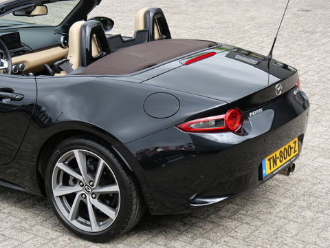 Mazda MX-5 1.5 CHAIRO/ LEER/ BOSE/ DAB/ *NL-AUTO MET UITSTRALING*
