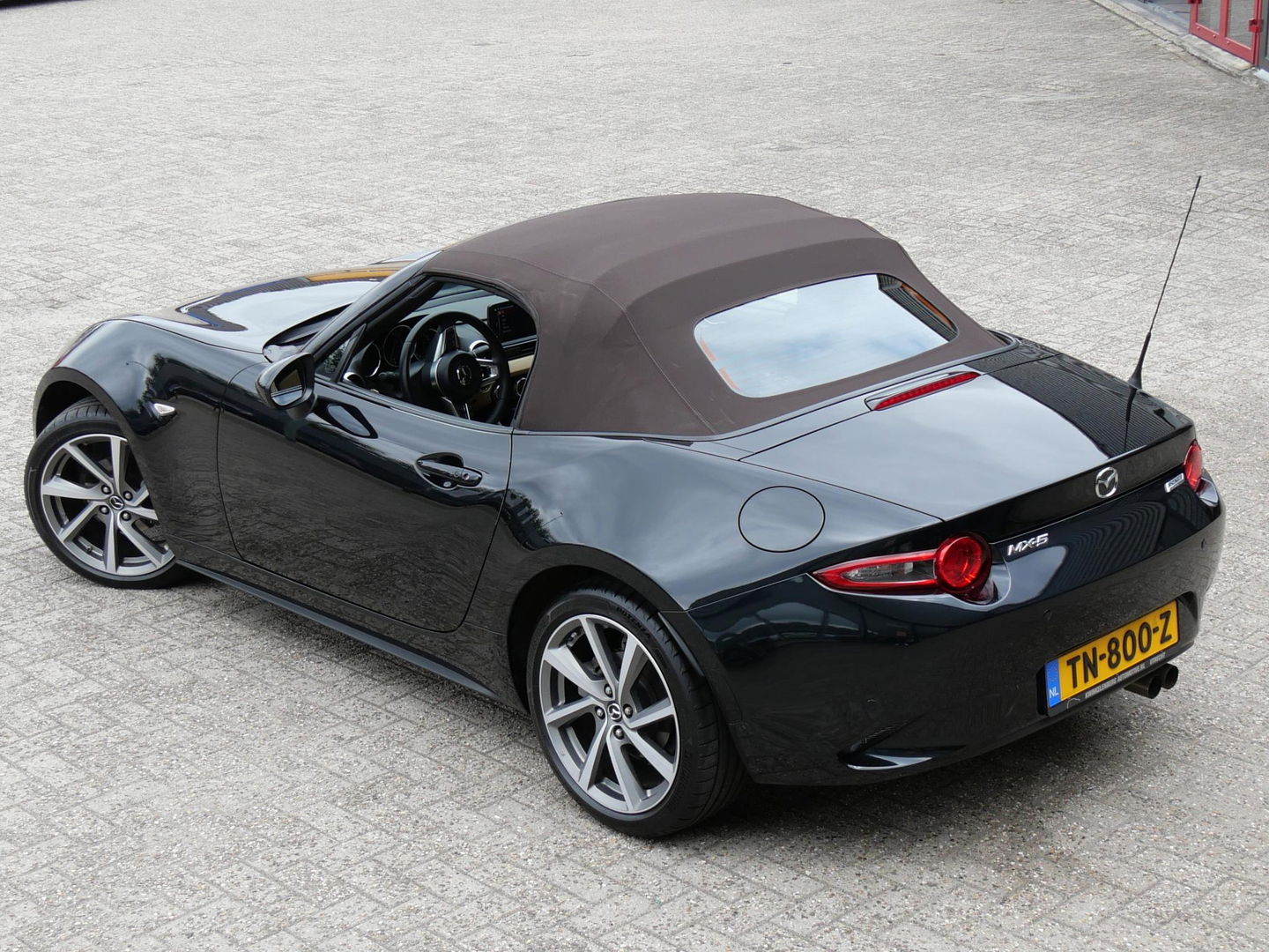 Mazda MX-5 1.5 CHAIRO/ LEER/ BOSE/ DAB/ *NL-AUTO MET UITSTRALING*